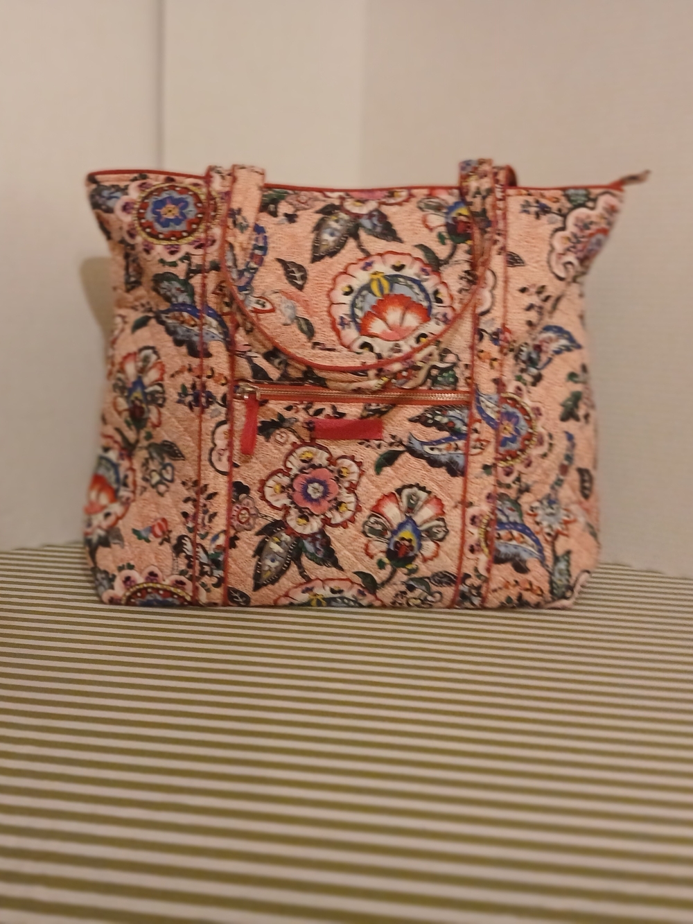 Floral Quilted Tote Bag in Peach Pink - Picture 11 of 15